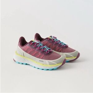 Zara kids, purple, VIBRAM Sneakers, size 4 ( 9.0 inches)